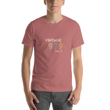 Load image into Gallery viewer, Vintage 1979, April 25th Unisex T-Shirt
